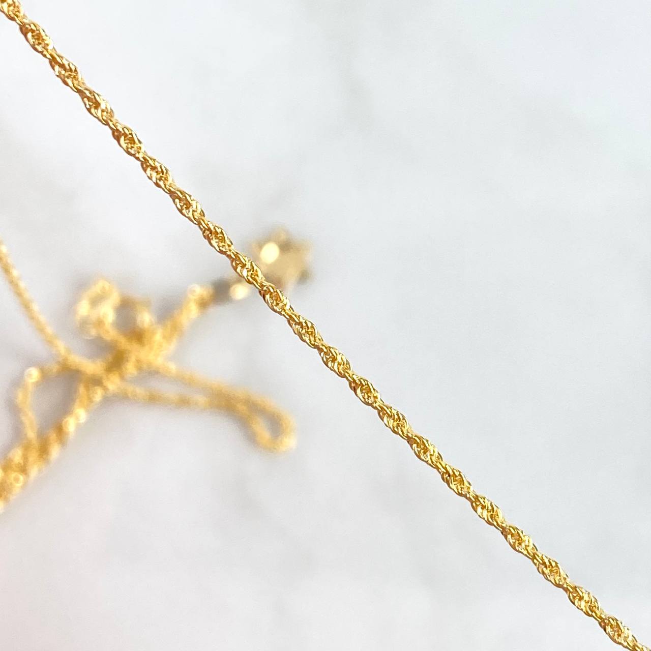 Cadena Lazo 1.1gr / 60cm + Dije Cruz 0.2gr / 1.5cm Oro Amarillo (Oferta) ©