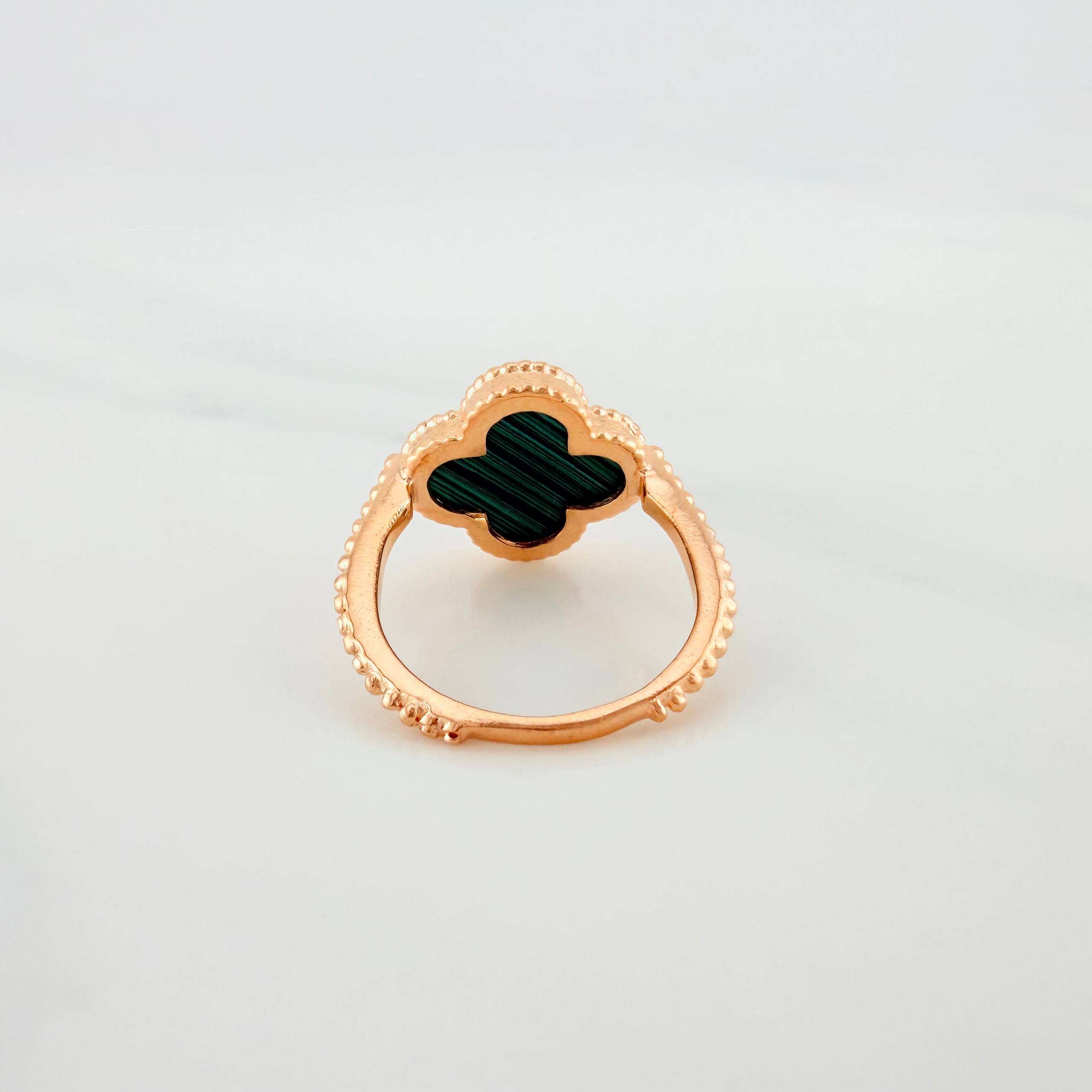 Anillo Trébol 4.2g / T7 Oro Rosa 18K