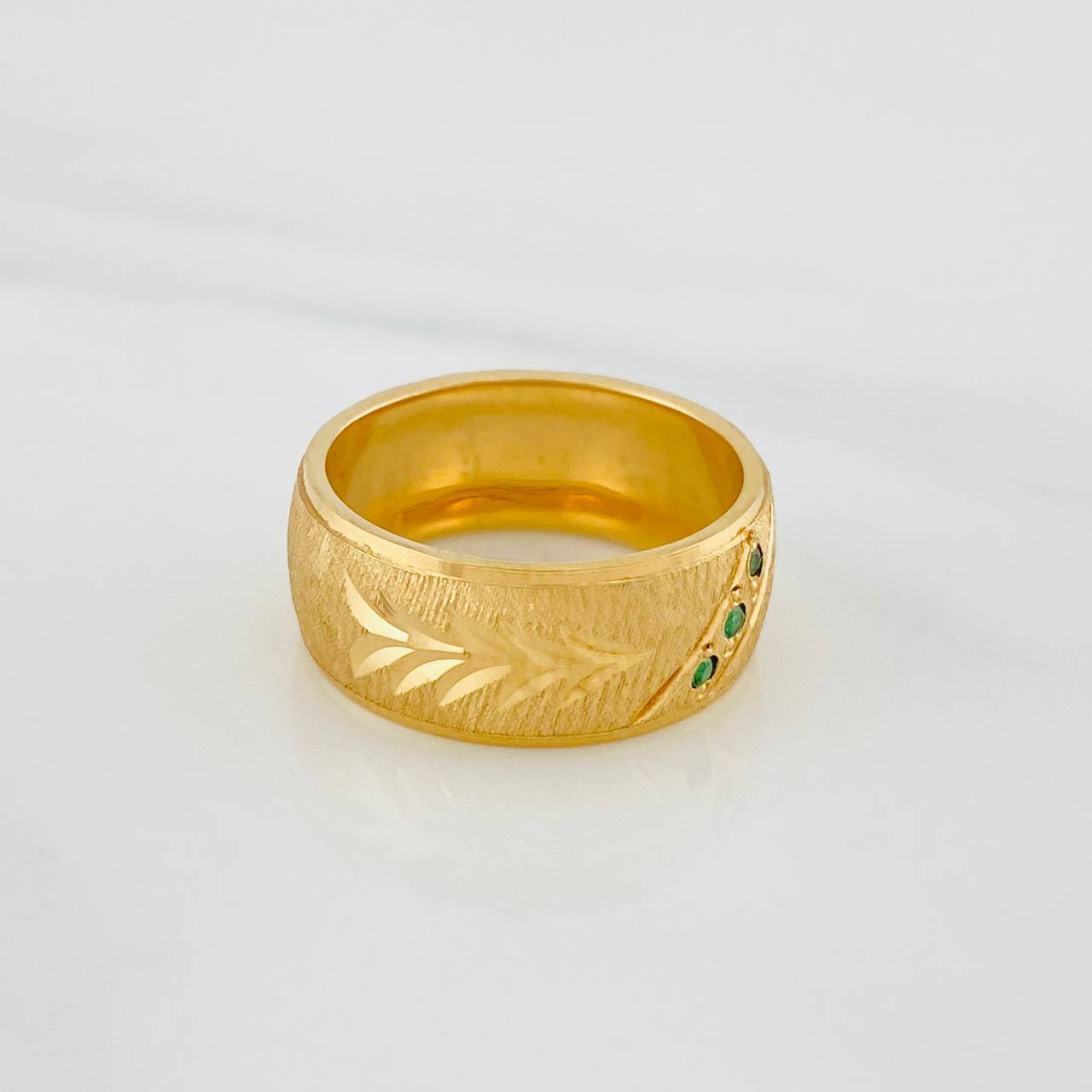 Anillo Triada 7.75g / T6 1/2 Oro Amarillo 18K