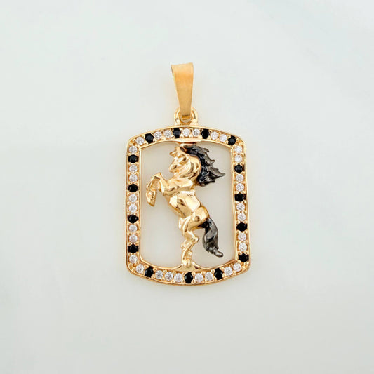 Dije Caballo 1.95g / 2.7cm Dos Oros Negro Amarillo 18K