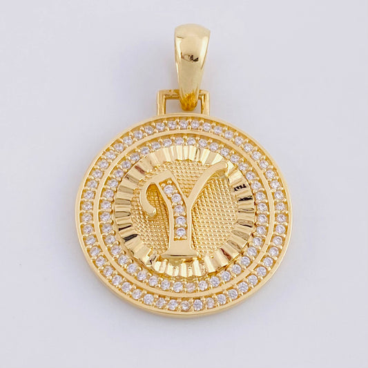 Dije Medalla Letra y 4.5g / 3.1cm Oro Amarillo 18K