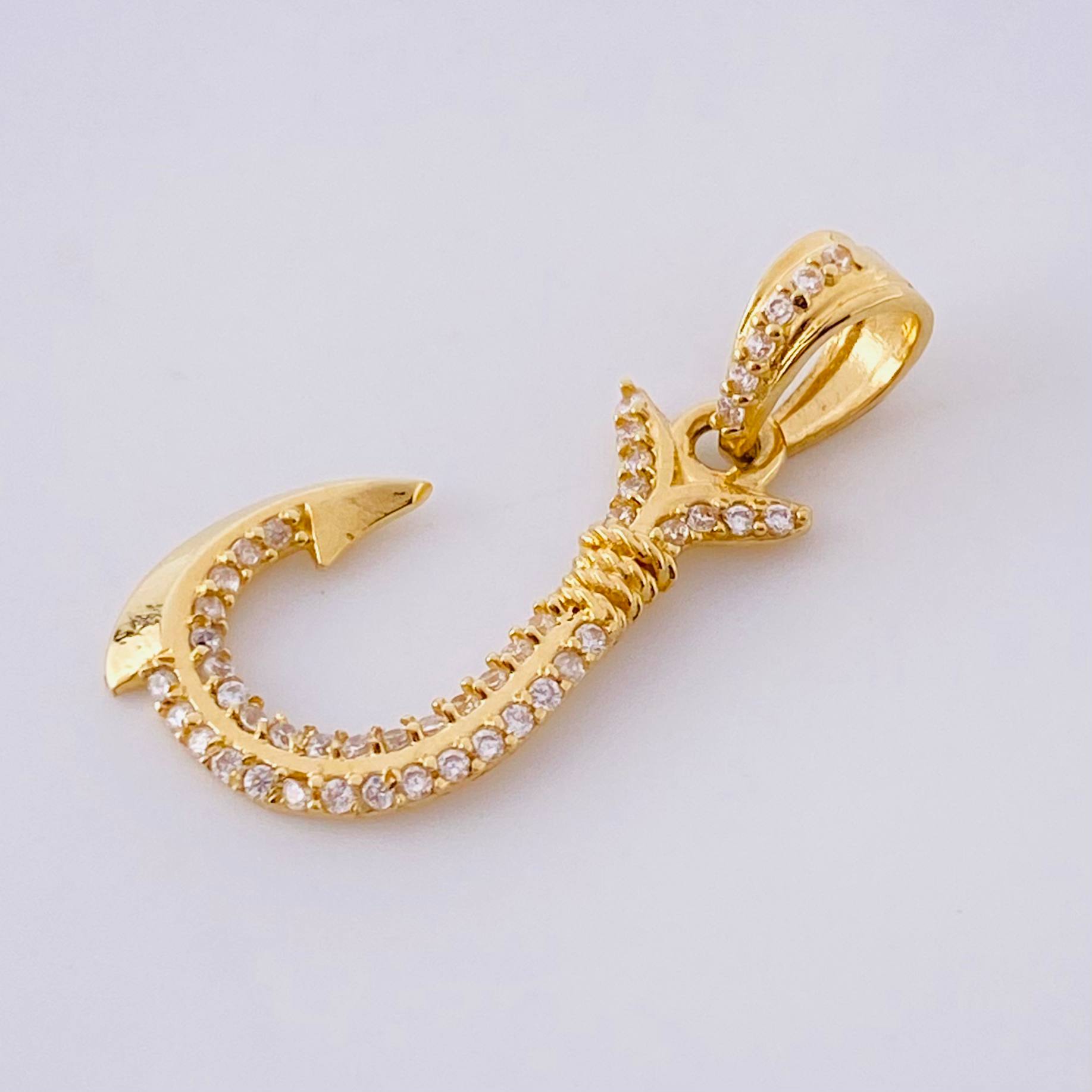 Dije Anzuelo 1.55g / 2.6cm Oro Amarillo 18K
