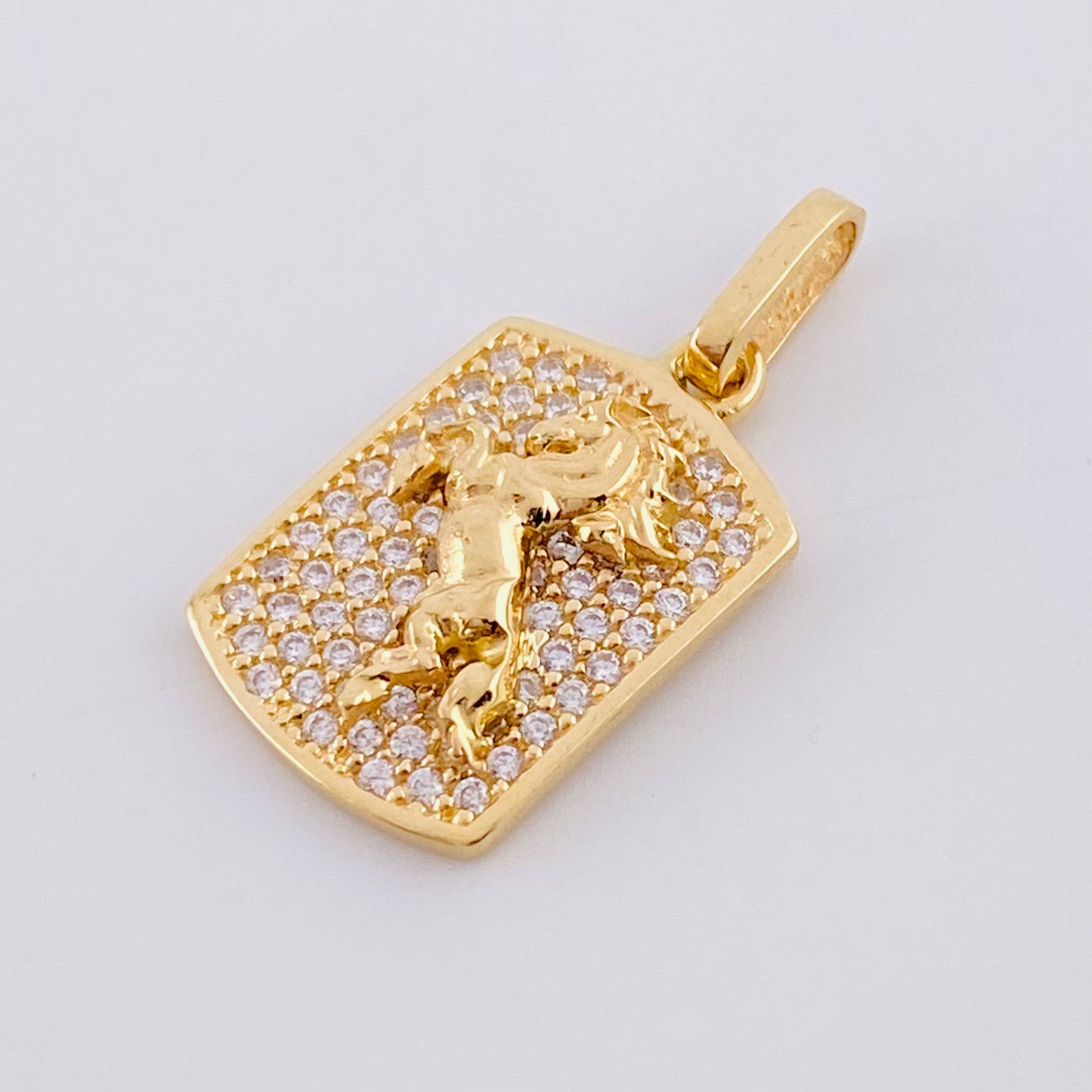 Dije Placa Caballo 2.25g / 2.3cm Oro Amarillo 18K