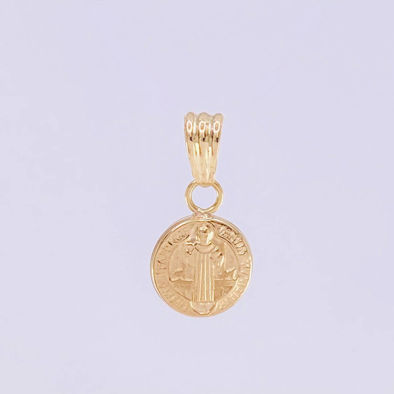 Dije San Benito 0.4g / 1.6cm Oro Amarillo 18K