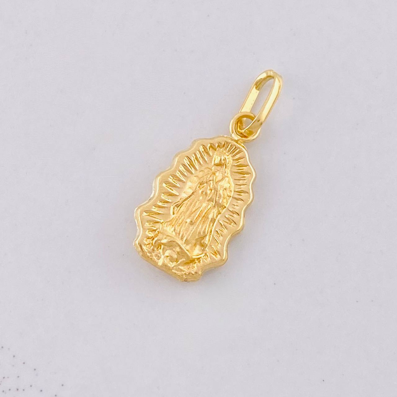 Dije Virgen de Guadalupe 0.55g / 2cm Oro Amarillo 18K