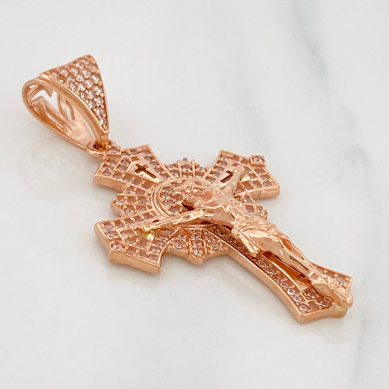 Dije Cruz Cristo 6.85g / 4.4cm Oro Rosa 18K