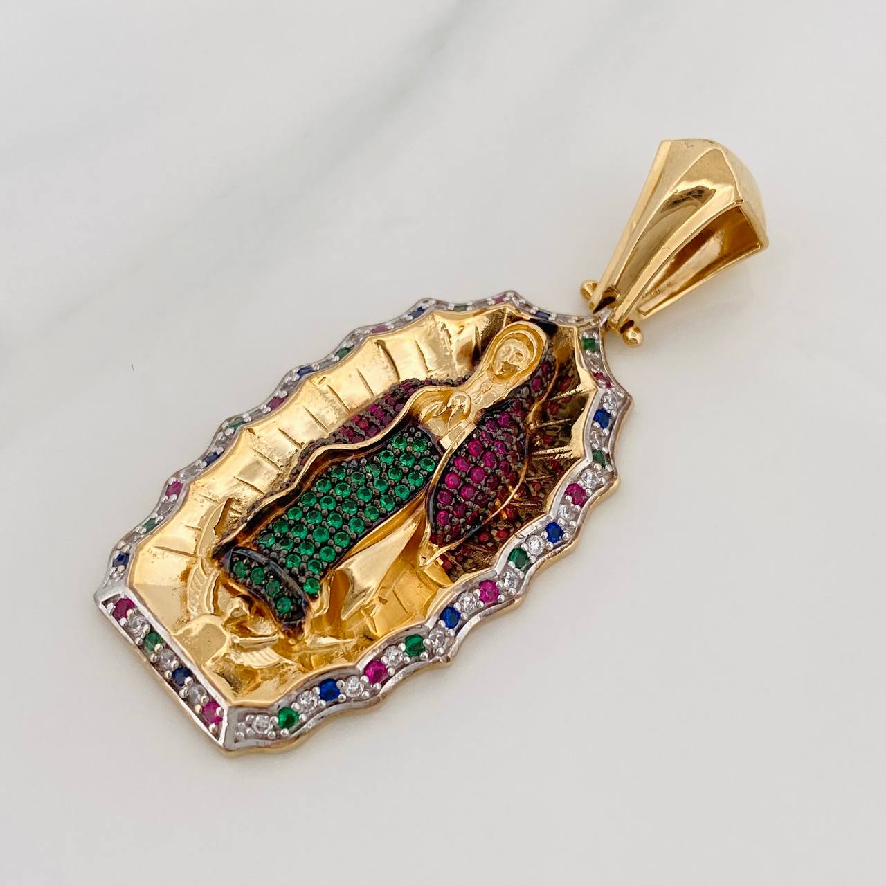 Dije Virgen Guadalupe 14.5g / 5.1cm Tres Oros 18K