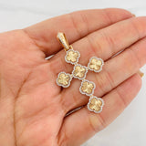 Dije Cruz Trébol 4.95g / 4.9cm Dos Oros Amarillo Blanco 18K