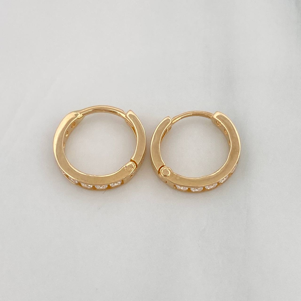Candongas Carril 1.15g / 1cm Oro Amarillo 18K