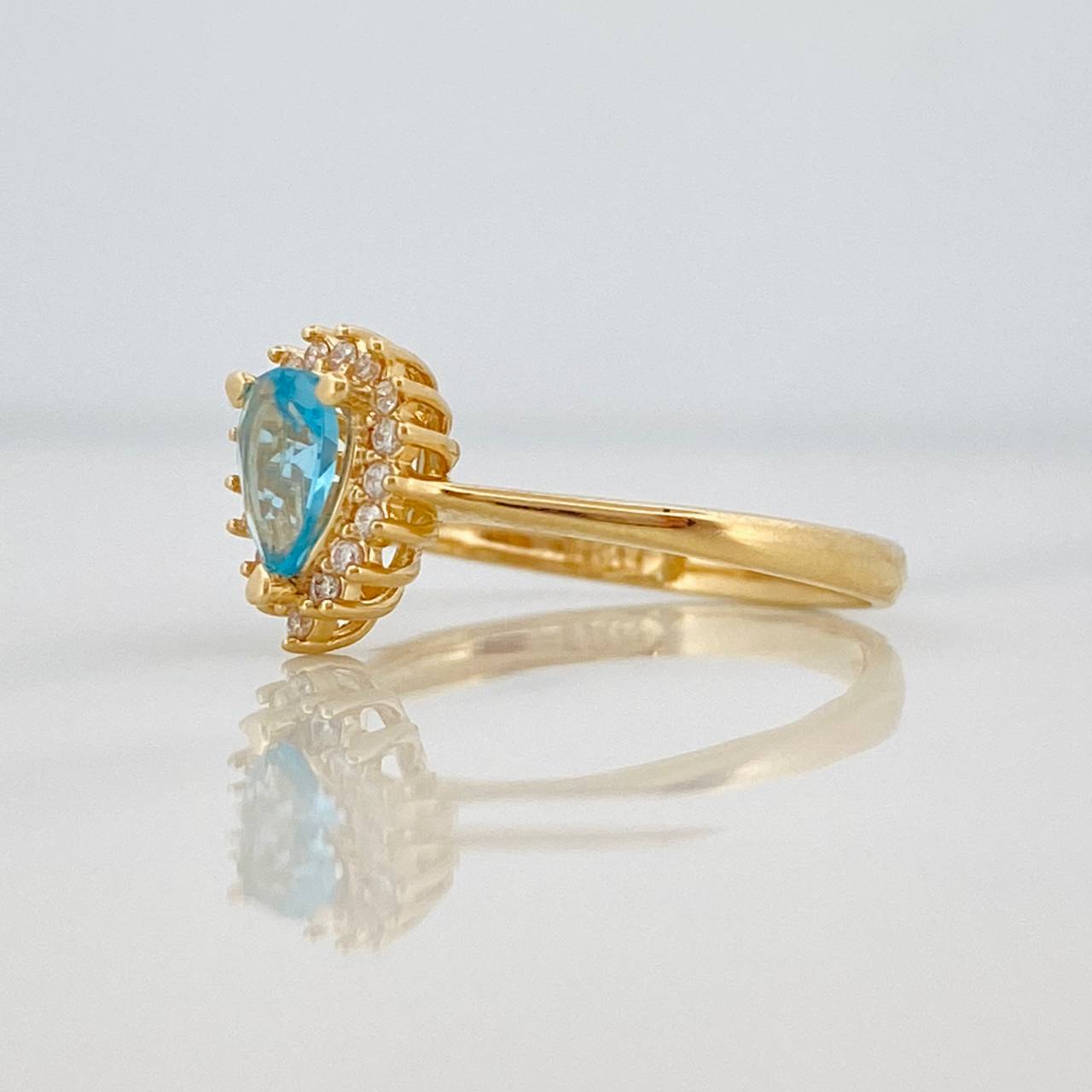 Anillo Lagrima 2.1g / T6 3/4 Oro Amarillo 18K