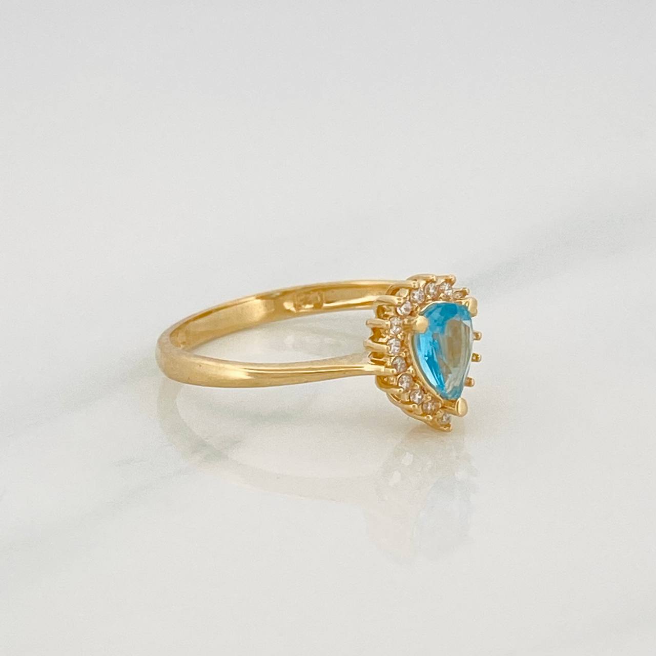 Anillo Lagrima 2.1g / T6 3/4 Oro Amarillo 18K