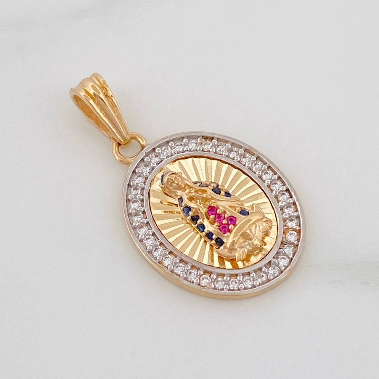 Dije Virgen de Guadalupe 2.75g / 2.05cm Dos Oros Amarillo Blanco 18K