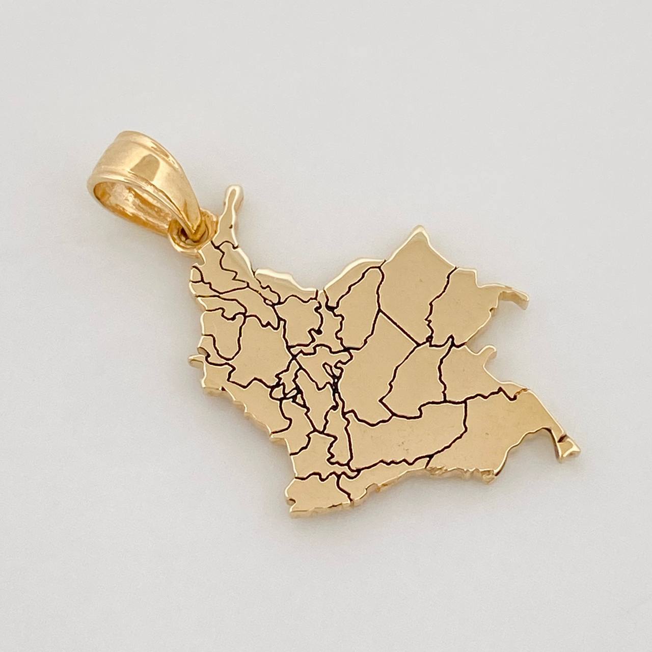 Dije Mapa Colombia 2.3g / 2.6cm Oro Amarillo 18K