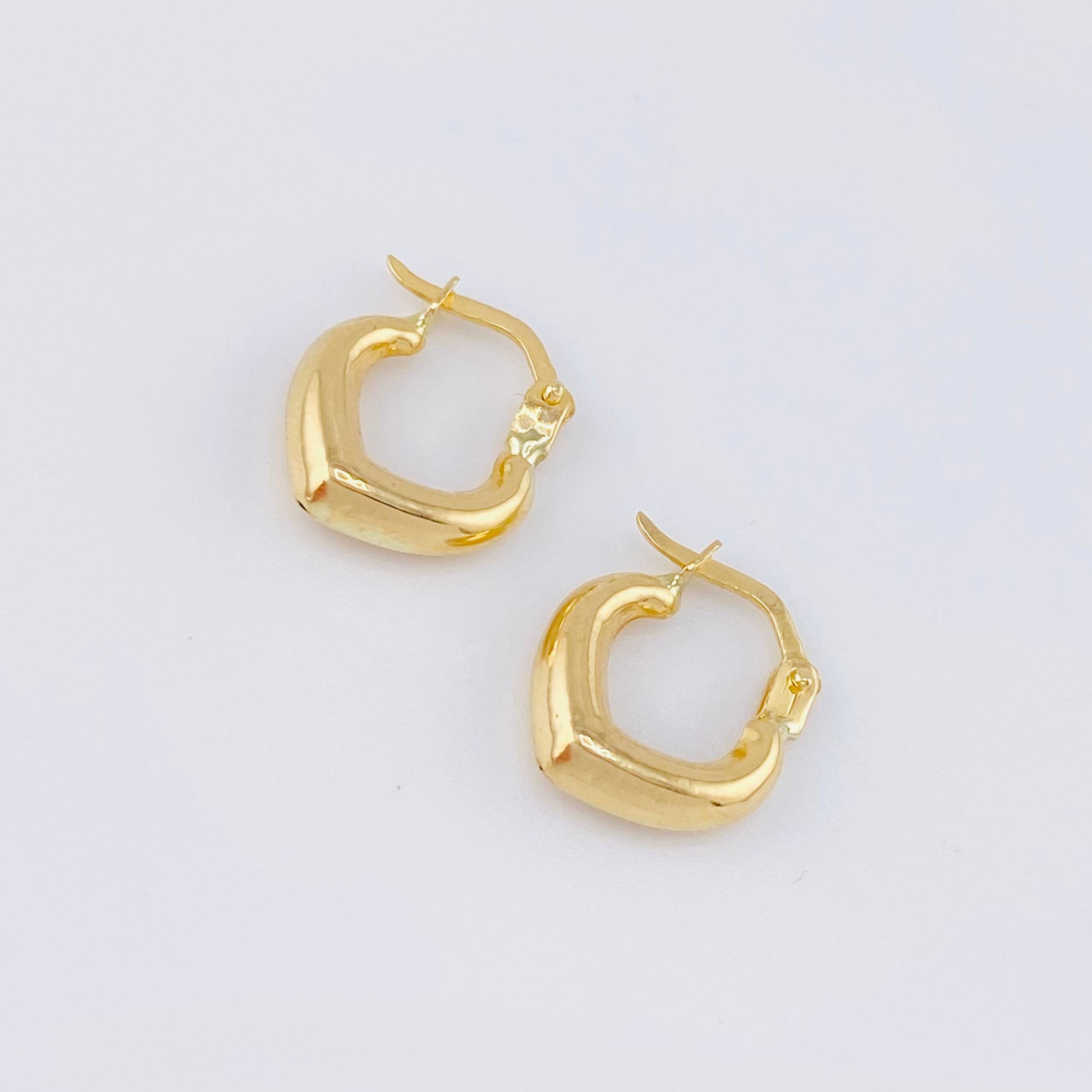Candongas Corazon Liso 1.1gr / 1.5cm / Oro Amarillo 18K