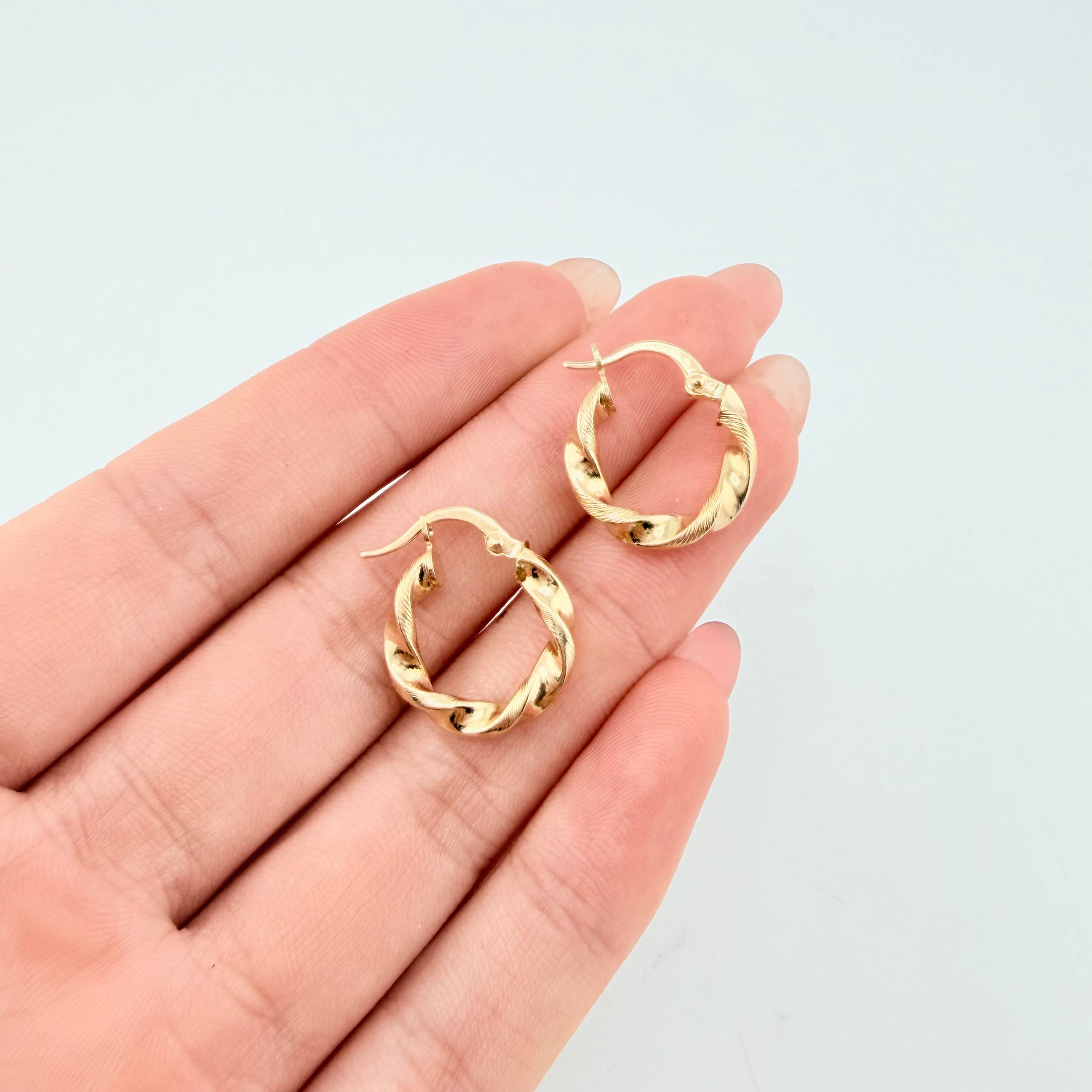 Candongas Deis 1.7gr / 1.8cm / Oro Amarillo 18K *