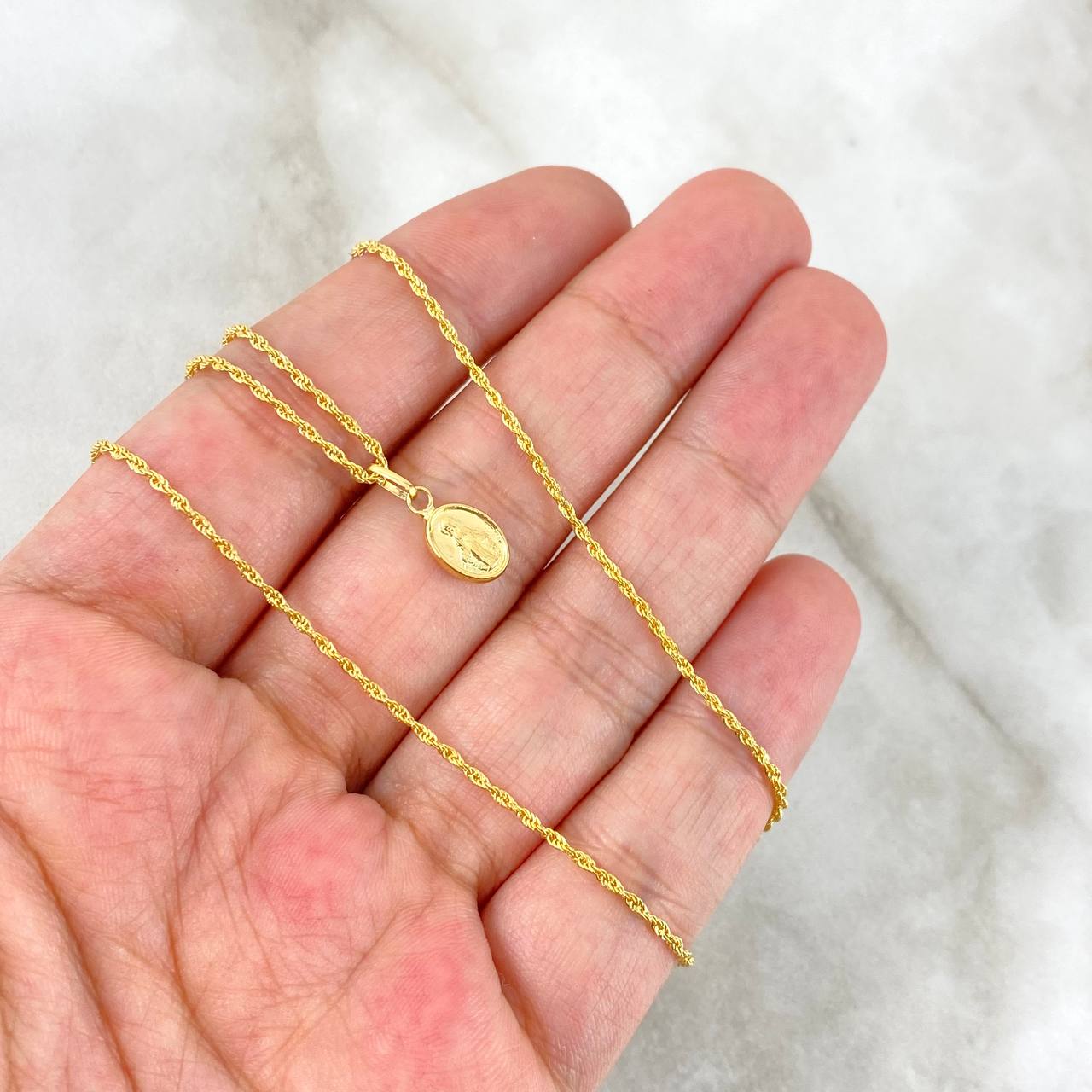Cadena Lazo 0.9gr / 45cm + Dije Virgen Milagrosa Mate 0.3gr / 1.5cm Oro Amarillo (Oferta) ©