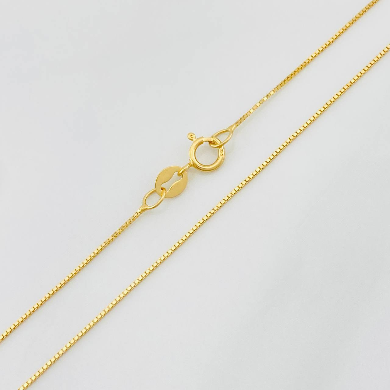 Cadena Veneciana 1.15g / 45cm / 0.6mm Oro Amarillo 18K