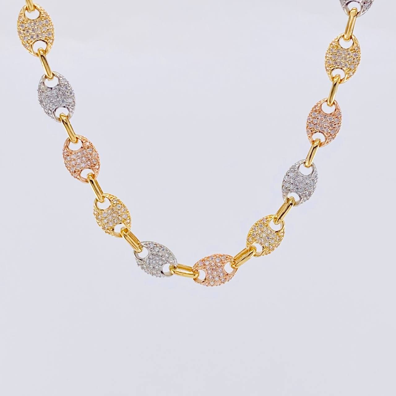 Cadena GC 30g / 46.4cm / 7mm Tres Oros 18K