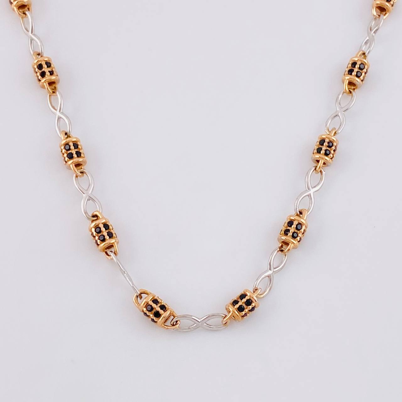 Cadena Rustica Infinito Barril 19.2g / 65.2cm / 3.4mm Dos Oros Blanco Rosa 18K