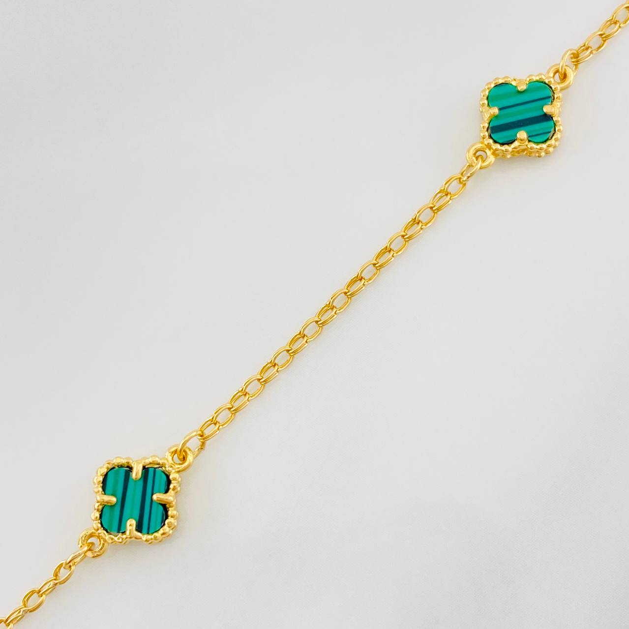 Pulso Rolo Trebol 2.7g / 18cm / 1.3mm Oro Amarillo 18K