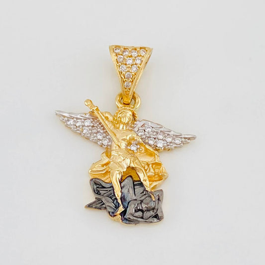 Dije San Miguel Arcangel 3.4g / 2.5cm Tres Oros 18K