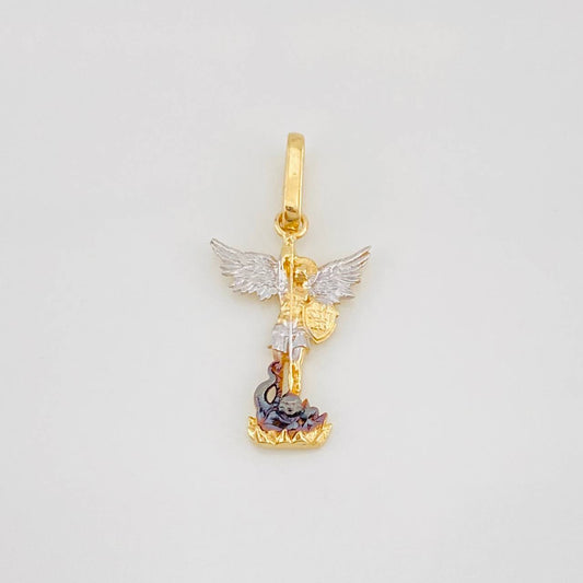 Dije San Miguel Arcangel 1.15g / 2.03cm Tres Oros 18K
