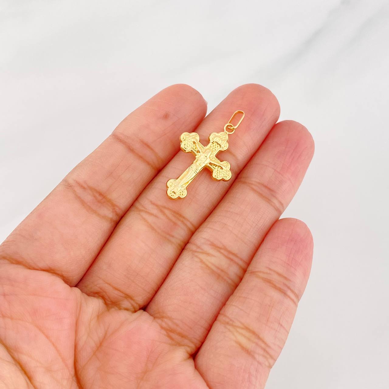 Dije Cruz Cristo 0.9g / 3cm Oro Amarillo 18K