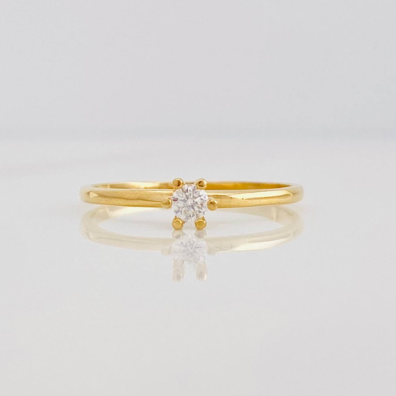 Anillo Solitario 1.25g / T4 1/2 Oro Amarillo 18K