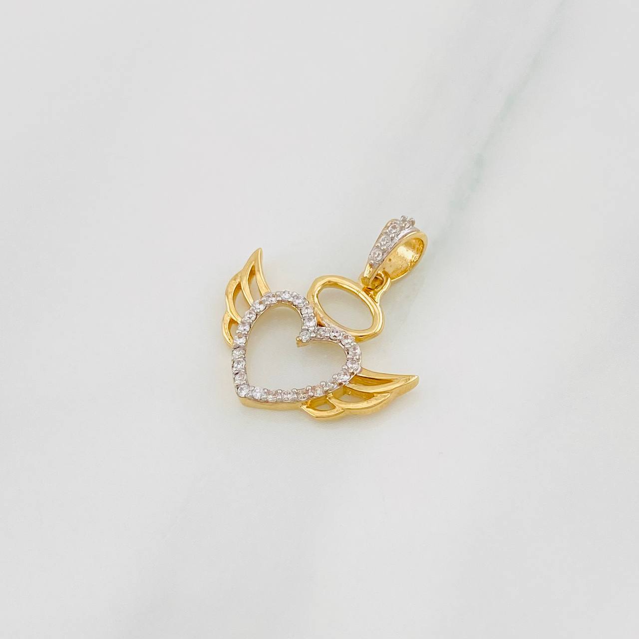 Dije Corazón Alas 1.45g / 2cm Dos Oros Amarillo Blanco 18K