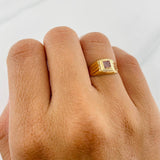 Anillo Sello Cuadrado 1.3g / T5 1/4 Oro Amarillo 18K