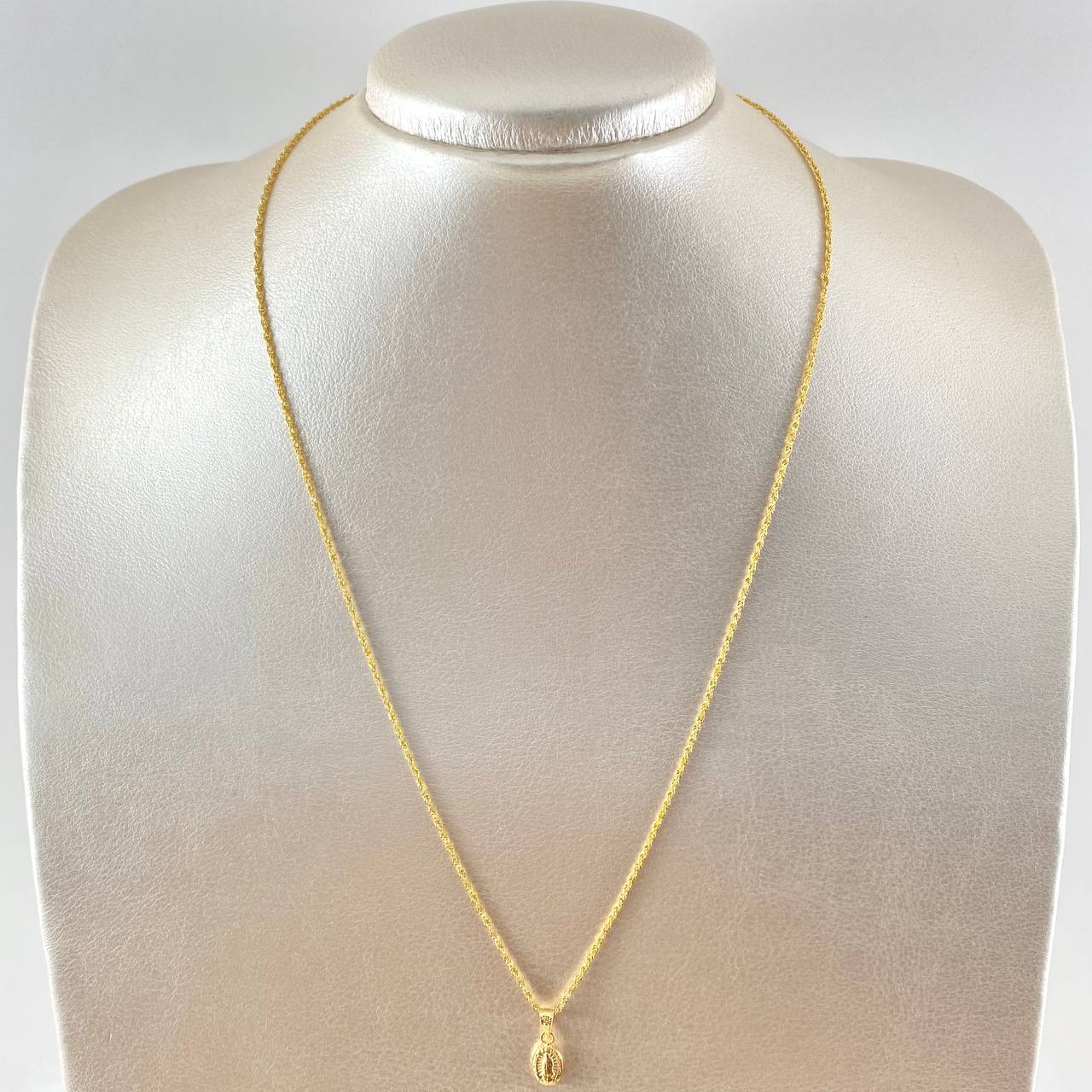 Set Cadena Lazo 1gr / 50cm / 1.2mm + Dije Virgen Guadalupe 0.35gr / 1.5cm / 1.35gr Oro 18K (Oferta) *