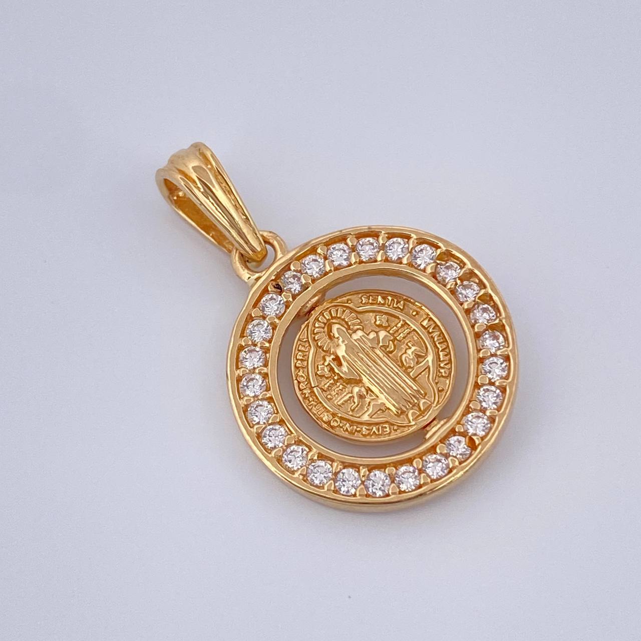 Dije San Benito 1.9gr / 2cm / Oro Amarillo 18K &