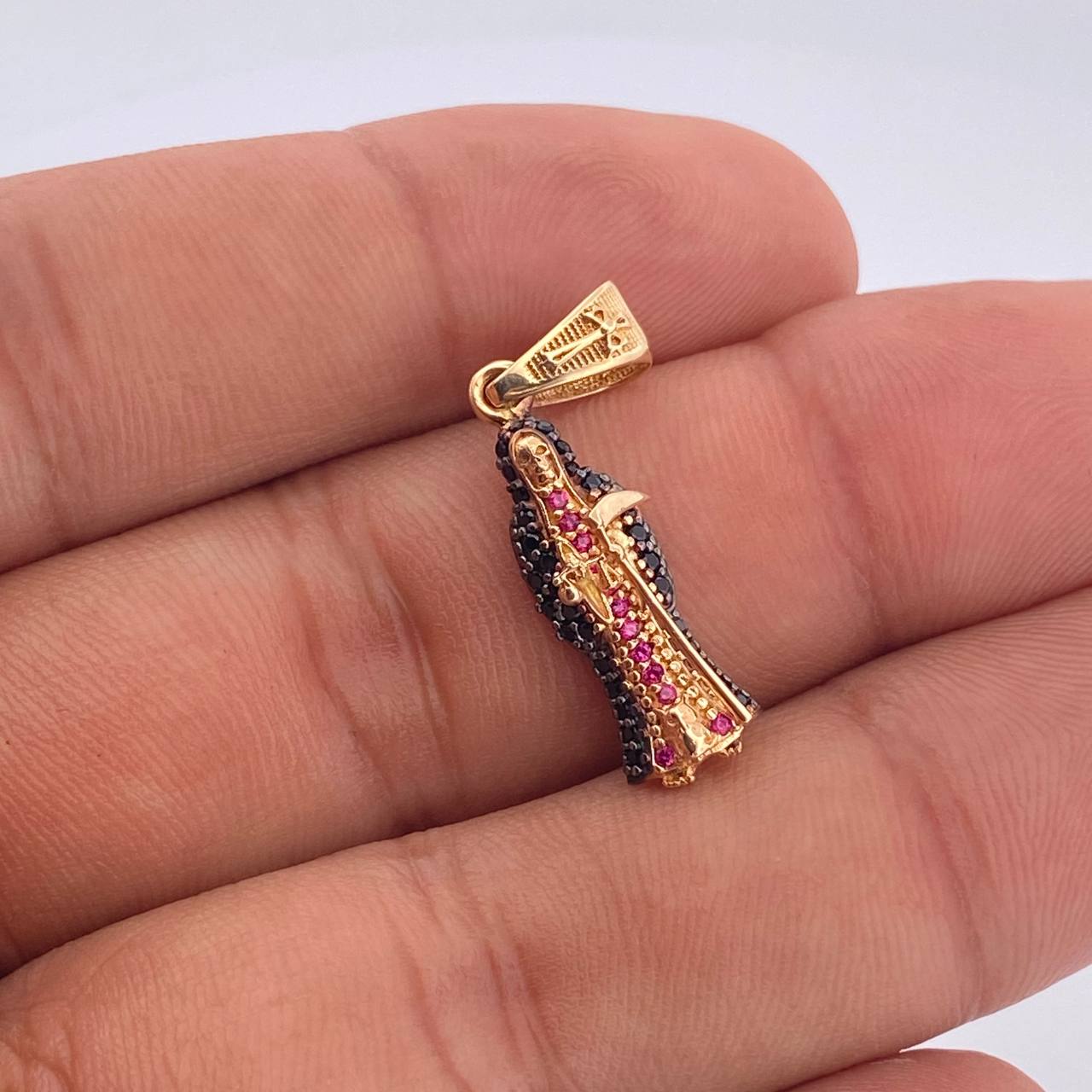 Dije Santa Muerte 2.7gr / 3cm / Dos Oros Negro Amarillo 18K &
