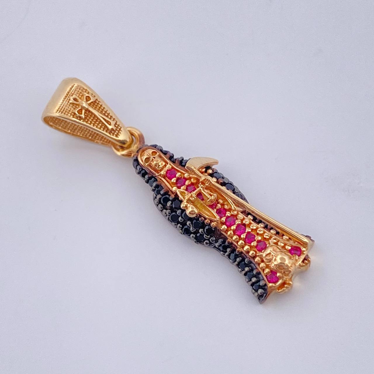 Dije Santa Muerte 2.7gr / 3cm / Dos Oros Negro Amarillo 18K &
