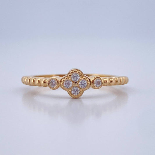 Anillo Solitario Trio 1.9gr / T5 3/4 / Oro Amarillo 18K &