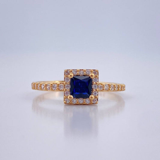 Anillo Halo Cuadrado 2gr / T7 1/4 / Oro Amarillo 18K &