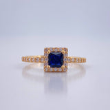 Anillo Halo Cuadrado 2gr / T7 1/4 / Oro Amarillo 18K &