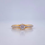 Anillo Solitario Puente 2.1gr / T7 1/4 / Dos Oros Amarillo Blanco 18K &