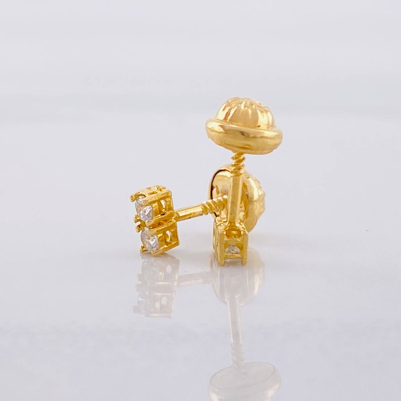 Topos Dúo Chispas 1.05g / 0.6cm Oro Amarillo 18K