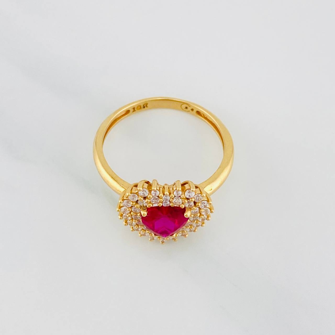 Anillo Halo Corazón 3.5g / T6 1/4 Oro Amarillo 18K