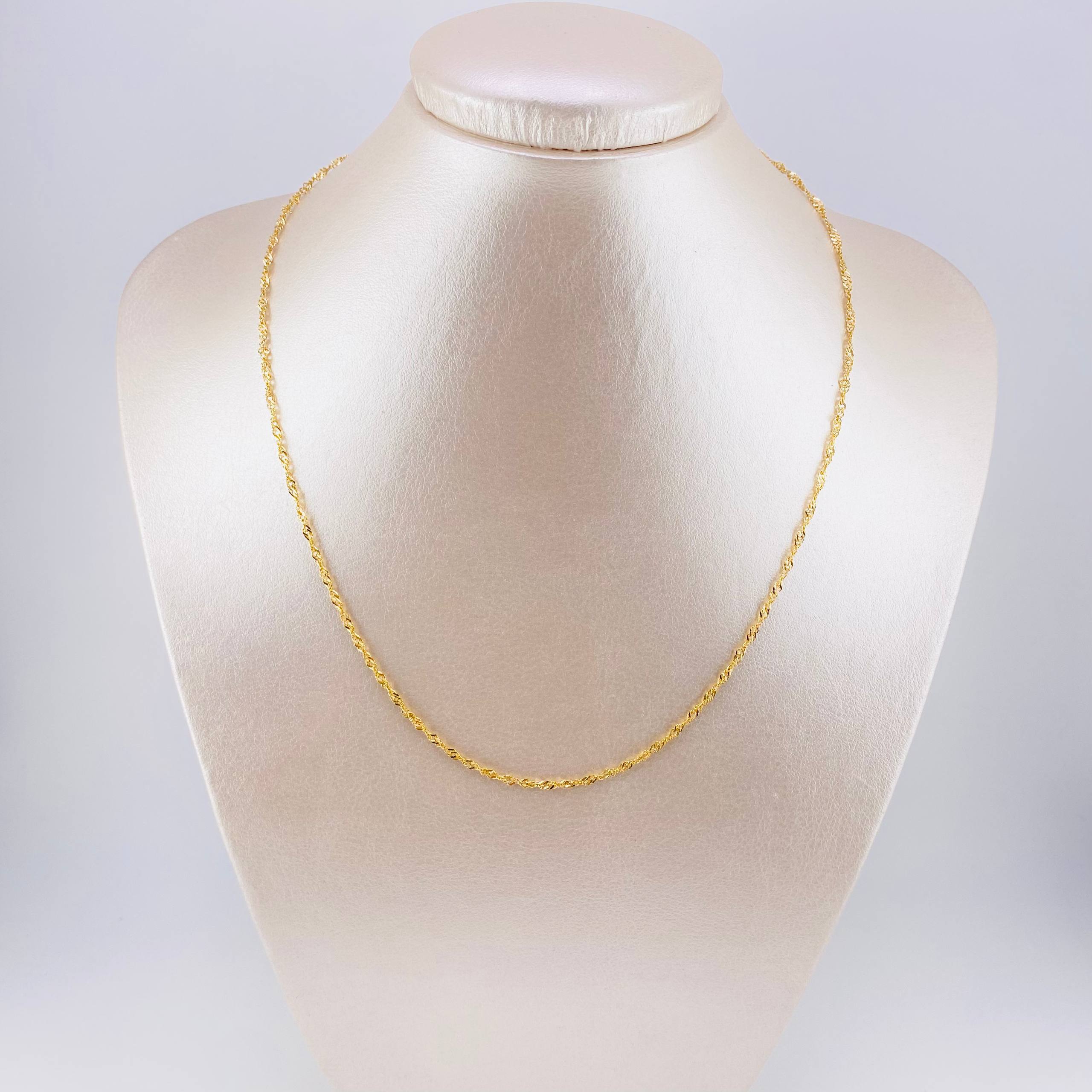 Cadena Singapur 1.5g / 45.3cm / 1.8mm Oro Amarillo 18K