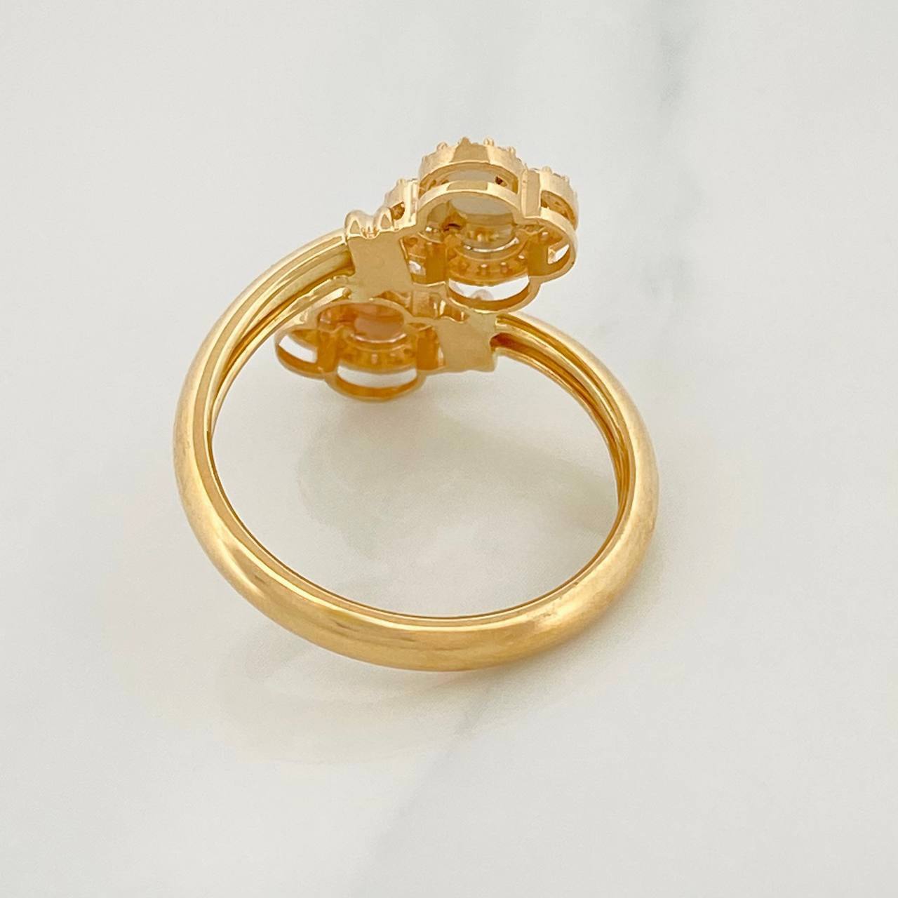 Anillo Trebol 3.45g / T7 3/4 Tres Oros 18K