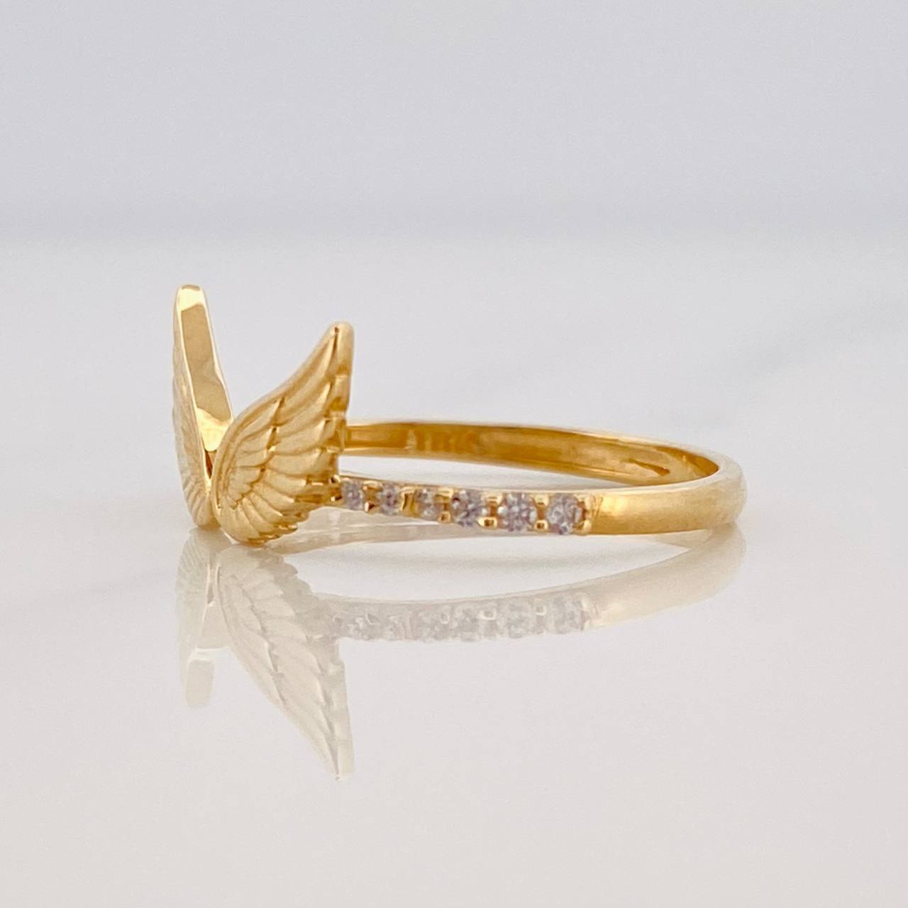 Anillo Alas 1.5g / T5 3/4 Oro Amarillo 18K