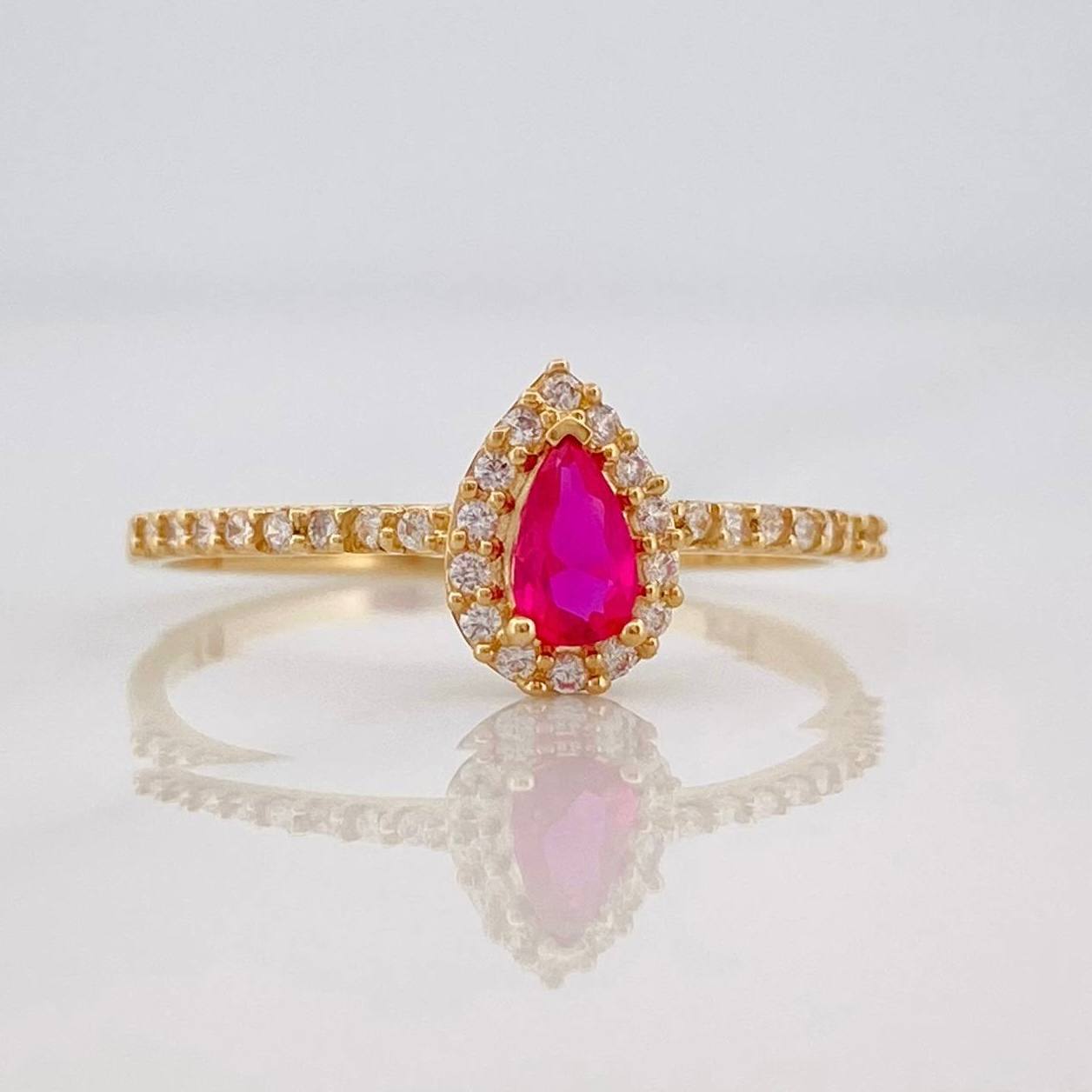 Anillo Lagrima 1.4g / T7 1/4 Oro Amarillo 18K