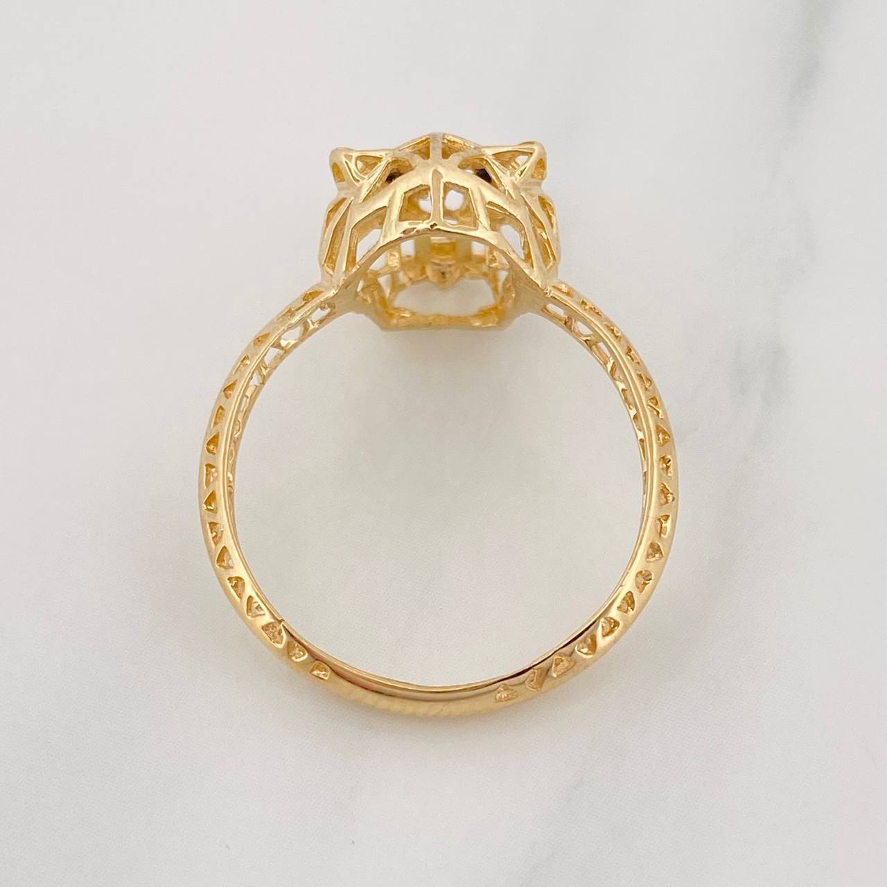Anillo Pantera 2.2g / T7 Oro Amarillo 18K