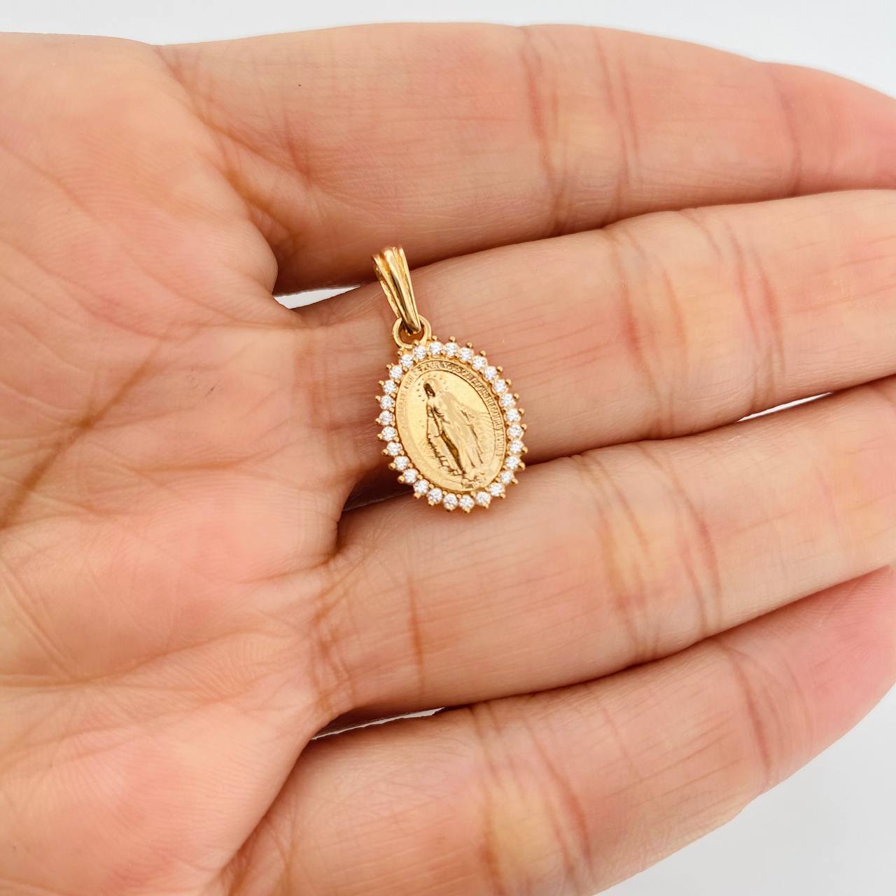Dije Virgen de Milagrosa 1.55g / 2cm Oro Amarillo 18K
