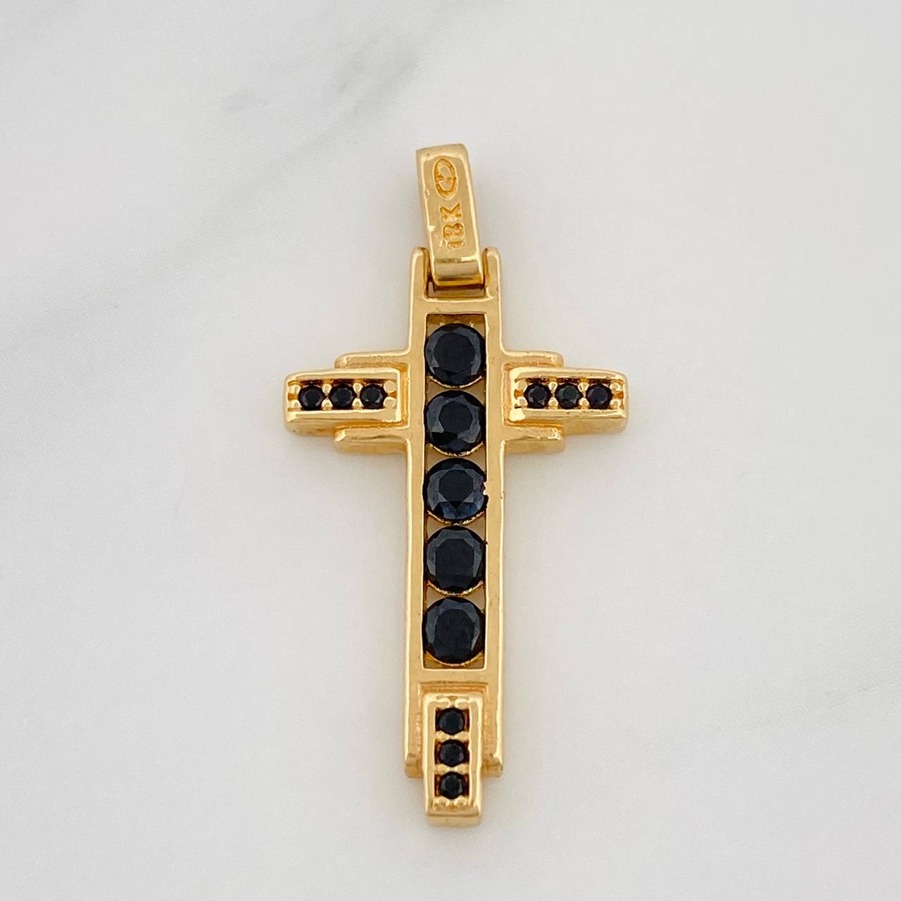 Dije Cruz 1.75g / 2.5cm Oro Amarillo 18K