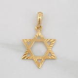 Dije Silueta Estrella 0.8g / 2.5cm Oro Amarillo 18K