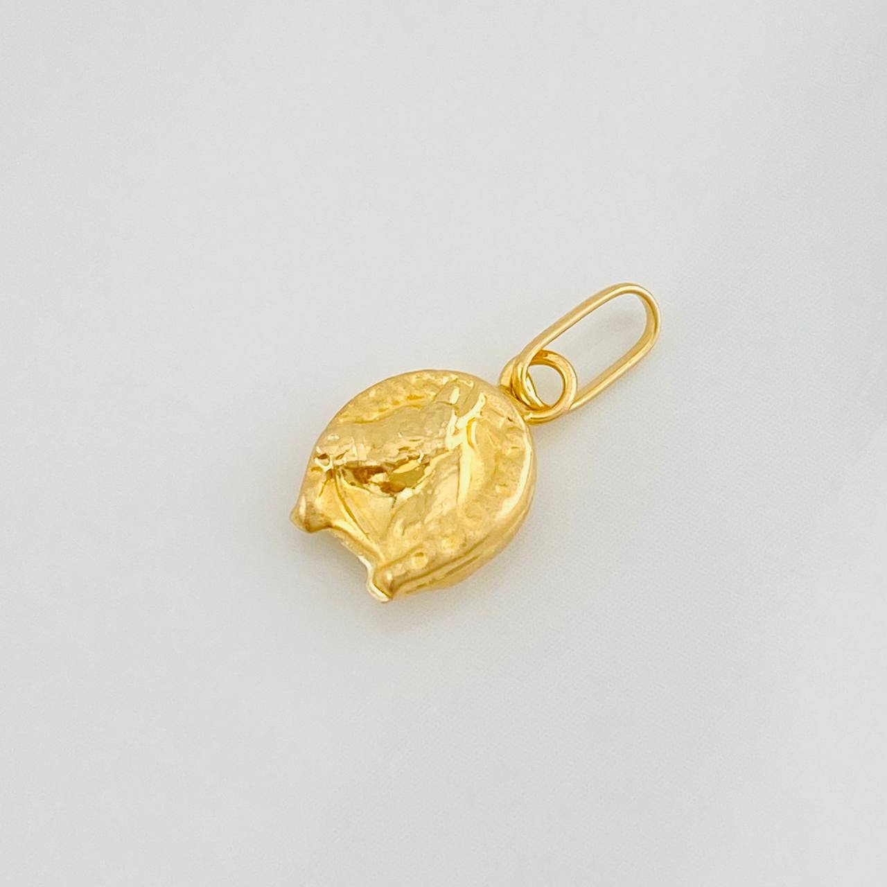 Dije Herradura Caballo 0.35g / 1.5cm Oro Amarillo 18K
