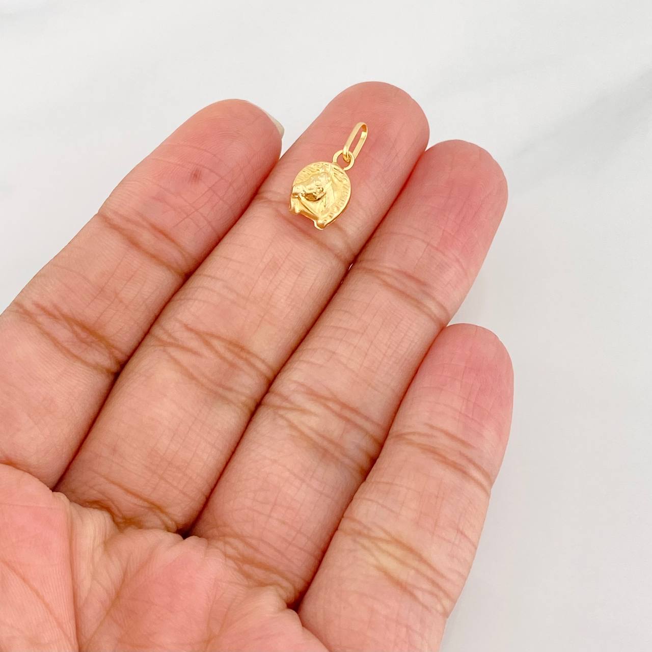 Dije Herradura Caballo 0.35g / 1.5cm Oro Amarillo 18K